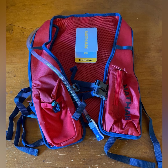 NATHAN unisex QuickStart 2.0 Hydration Pack 4 liter - Picture 6 of 7